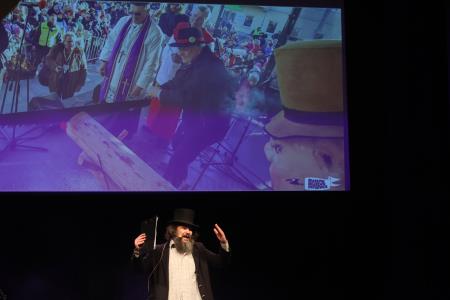 OTROŠKA PUSTNA PREDSTAVA MEDVED PU V BUTALAH 06 FOTO LJUBO VUKELIČ